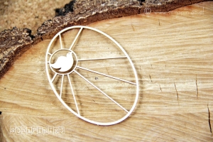 Obrazek - witraż owalny z gołębicą