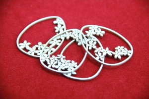 Jajka w kwiatuszkach 12 szt